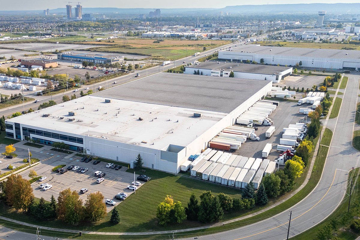 3PL Partner - Power Your Expansion with Seamless Canada Coverage