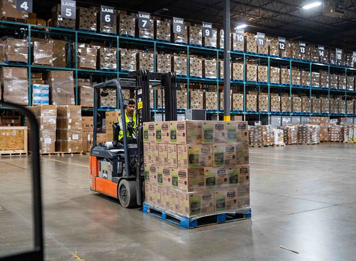 Cross-Border Freight Reception and Cross-Docking